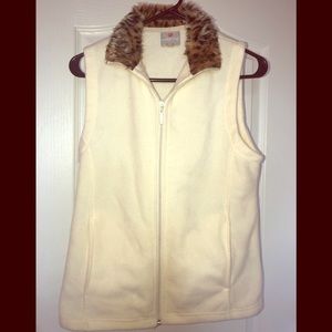 FINAL-NWOT Kinetic Energy Leopard Fur Fleece Vest